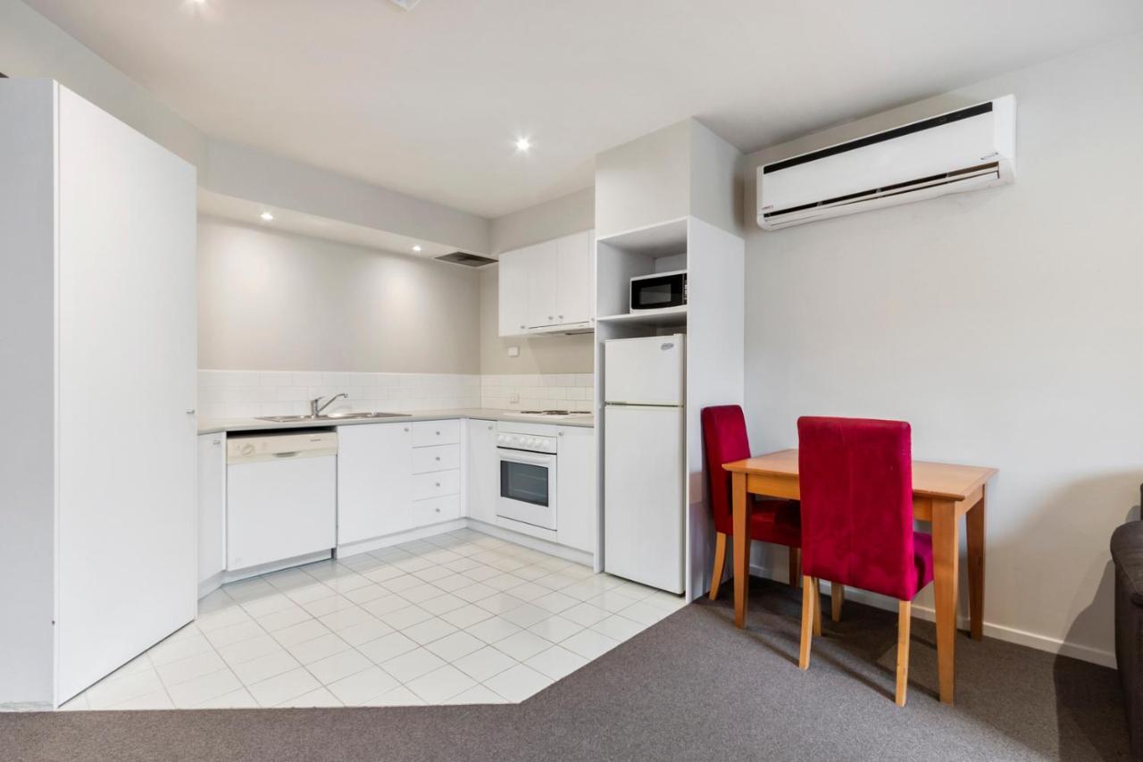 Knox International Hotel And Apartments Wantirna Εξωτερικό φωτογραφία