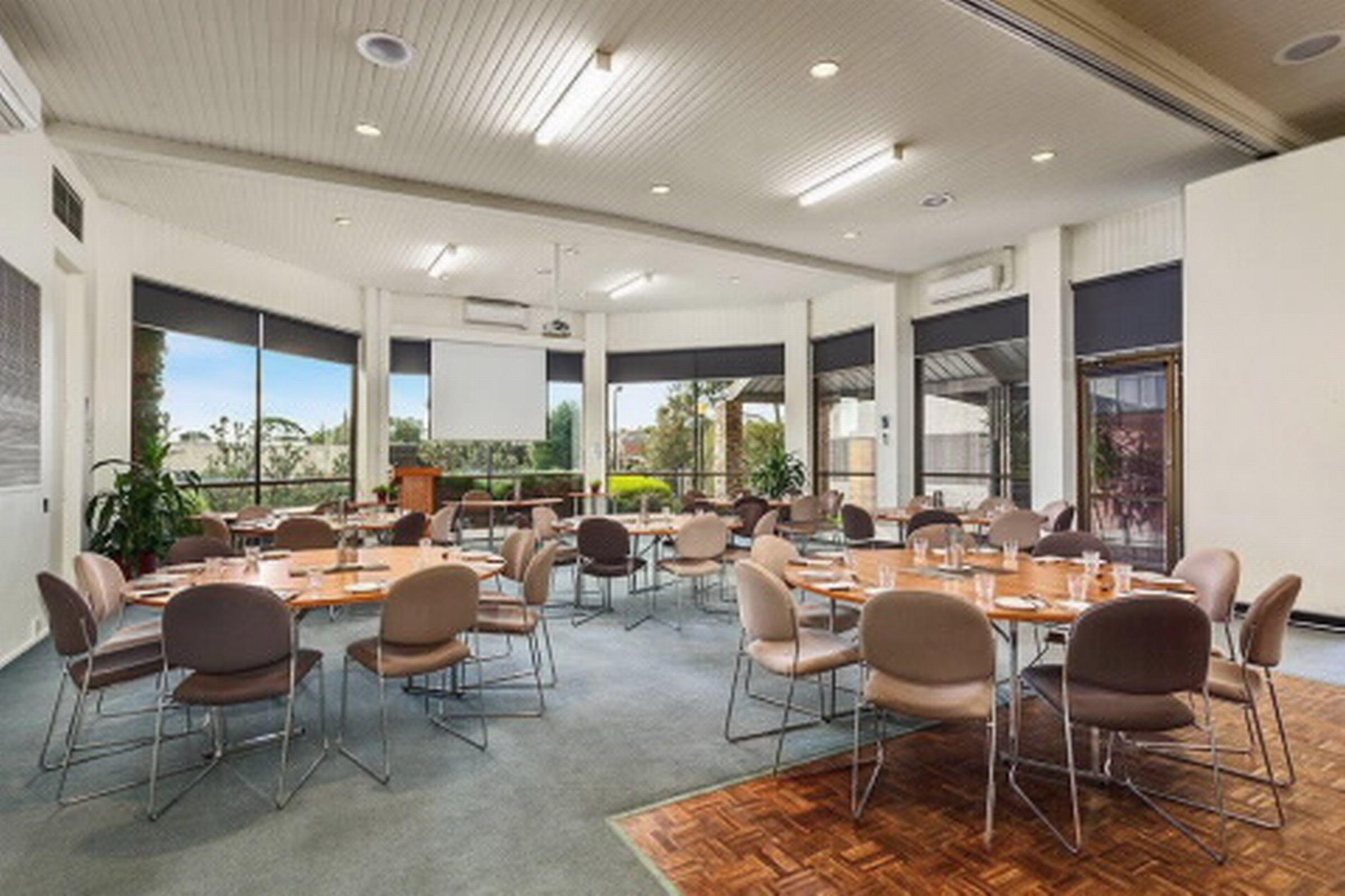 Knox International Hotel And Apartments Wantirna Εξωτερικό φωτογραφία